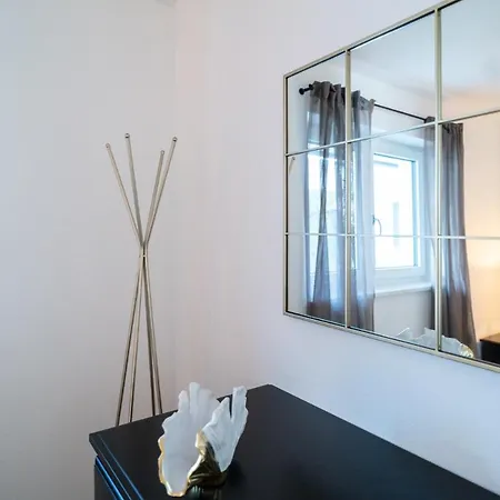 Oba'doba Falke Apartament *